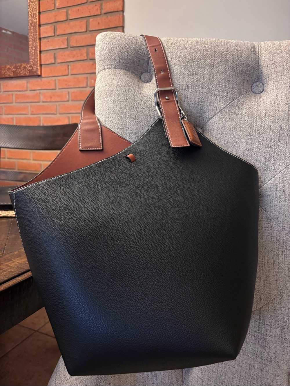 Maison de Beaute Black and Brown Leather Shoulder Bag